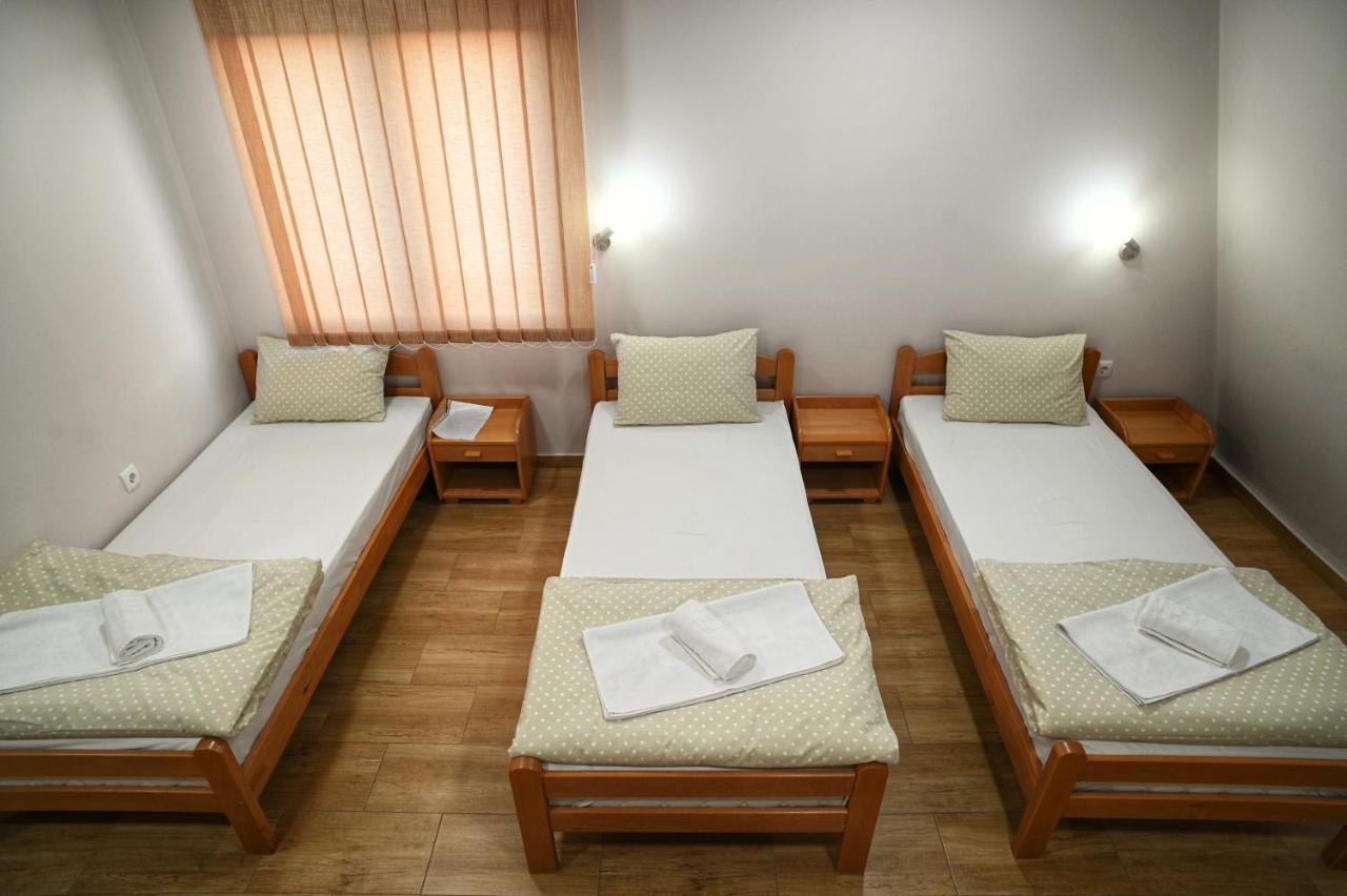 Prenociste I Restoran Ihthis Bajina Basta Ngoại thất bức ảnh