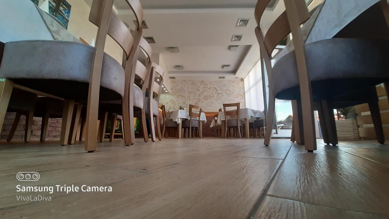 Prenociste I Restoran Ihthis Bajina Basta Ngoại thất bức ảnh
