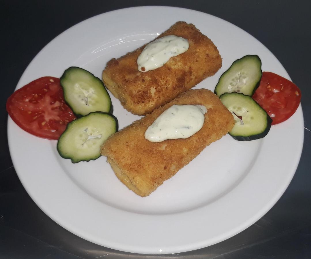 Prenociste I Restoran Ihthis Bajina Basta Ngoại thất bức ảnh
